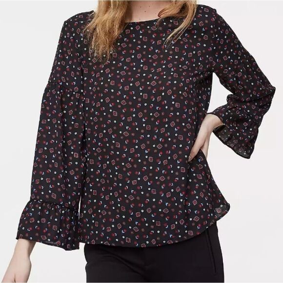 LOFT Petite Black Geo Floral Bell Sleeve Mixed Media Top Women's Blouse XSP - Picture 2 of 14